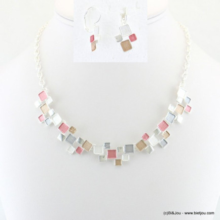 Parure collier et boucles d'oreilles avec multitude de carrés en métal de couleur pastel 0118037 rose Parure collier et boucles d'oreilles avec multitude de carrés en métal de couleur pastel 0118037 rose