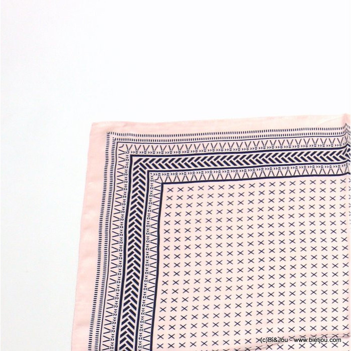 carré satin motif croix chevrons touché soie polyester femme 0722004 rose