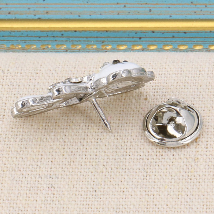 Pin's X2 nounours joyeux strass métal émail 0623504 blanc