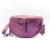 Banane grand modèle en simili-cuir irisée bandoulière ajustable et amovible 0923510 violet Banane grand modèle en simili-cuir irisée bandoulière ajustable et amovible 0923510 violet