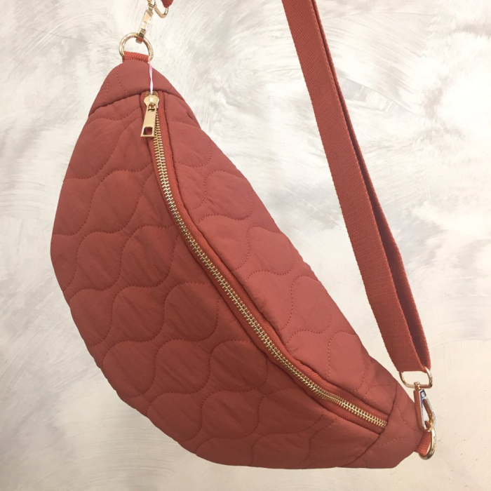Sac banane synthétique matelassé 0924521 orange foncé Sac banane synthétique matelassé 0924521 orange foncé