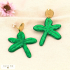 Boucles d’oreilles CLIP étoile XXL en acier et résine 0324009 vert