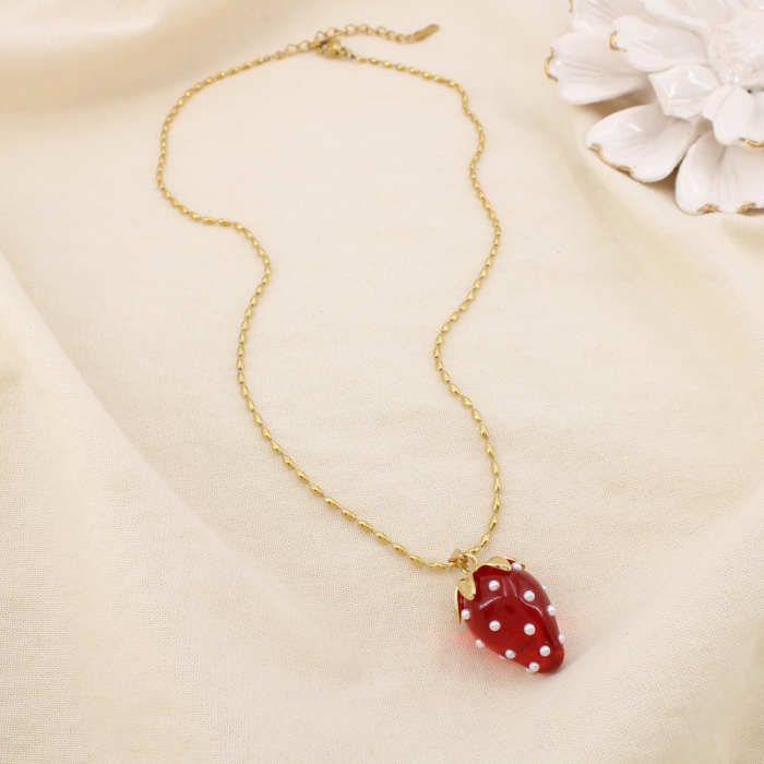 Collier fraise acier résine perle acrylique 0125152 rouge Collier fraise acier résine perle acrylique 0125152 rouge