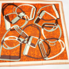 Foulard carré polyester orange motifs cachemire graphiques femme 0725523 orange foncé Foulard carré polyester orange motifs cachemire graphiques femme 0725523 orange foncé