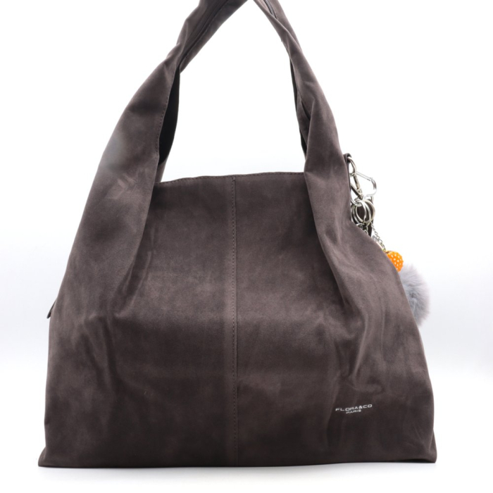 Sac porté épaule façon daim Flora&Co avec bijou de sac 0925521 gris foncé Sac porté épaule façon daim Flora&Co avec bijou de sac 0925521 gris foncé