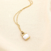 Collier cadenas acier inoxydable nacre strass 0125579 doré Collier cadenas acier inoxydable nacre strass 0125579 doré