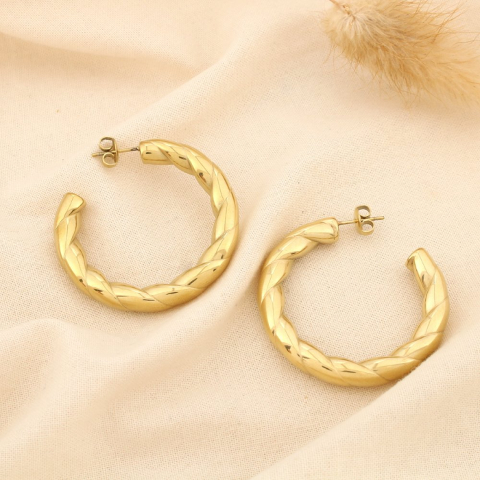 Boucles d’oreilles demi-créoles acier inox torsadé 0325570 doré Boucles d’oreilles demi-créoles acier inox torsadé 0325570 doré
