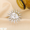 Broche soleil visage stylisé acier inoxydable 0524509 argenté